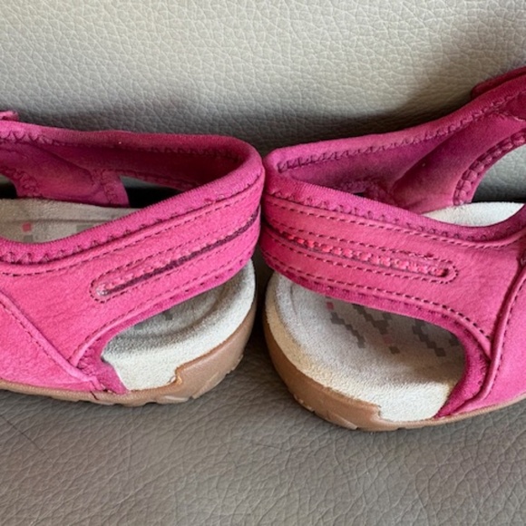 MERRELL Select Grip Women's sz 8 'Fuchsia' outdoor velcro strap sandals - Picture 11 of 15